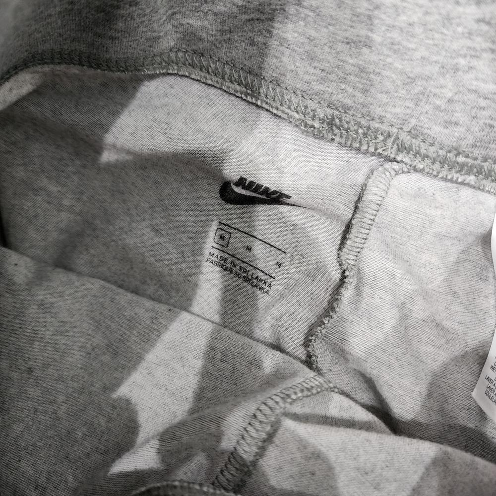 Nike Grey women's size medium biker shorts - Picture 3 of 7